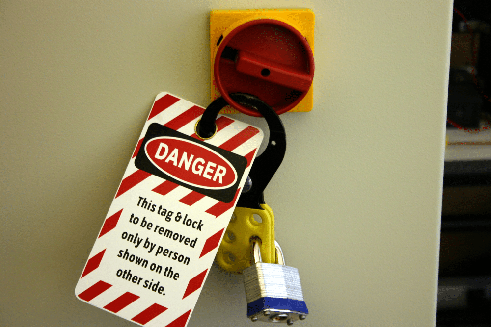 Staying Safe at Work with LOCKOUT/TAGOUT